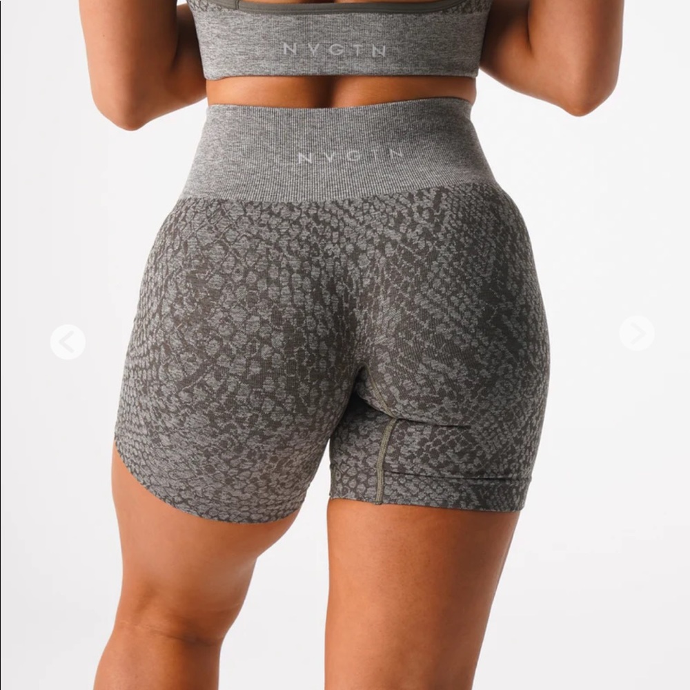 Nvgtn snake shorts